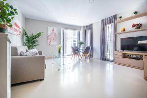 Телевизор и/или развлекательный центр в CARTAGENAFLATS, Apartamentos Calle Mayor II, PREMIUM FLATS CITY CENTER