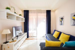 Posezení v ubytování Two-room apartment in Elviria NEAR THE BEACH with parking