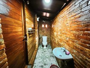 Koupelna v ubytování Diamond Glamping by BIO Management
