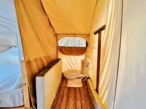 Postel nebo postele na pokoji v ubytování Diamond Glamping by BIO Management