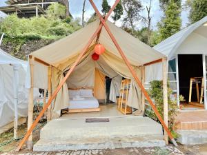Fotografie z fotogalerie ubytování Diamond Glamping by BIO Management v destinaci Bedugul