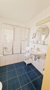 Koupelna v ubytování Hotel Garni Superior