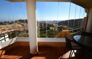 Balkón alebo terasa v ubytovaní Sun Hill Los Pacos 2 Bed Apt