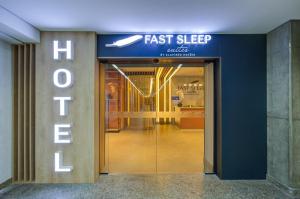 瓜鲁柳斯Fast Sleep Suites by Slaviero Hoteis - Hotel dentro do Aeroporto de Guarulhos - Terminal 2 - desembarque oeste的相册照片