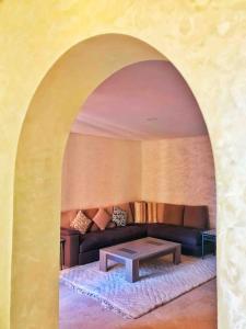 Posezení v ubytování Magnifique Duplex En Plein Hivernage à Marrakech
