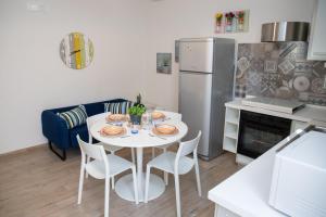 Kuchyňa alebo kuchynka v ubytovaní Sofia Apartment