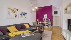 TV a/nebo společenská místnost v ubytování Apartment Iriska