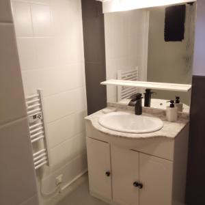 Kúpeľňa v ubytovaní Au repos des elfes