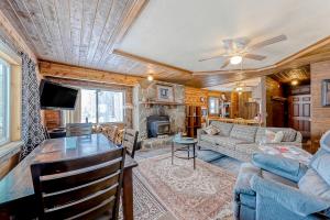 Φωτογραφία από το άλμπουμ του Almost Heaven σε Brian Head