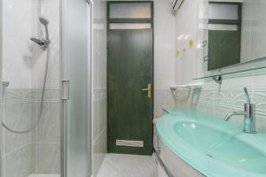 Koupelna v ubytování Apartment Matea + 32 fotografií