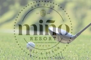 Golf pri dovolenkovom dome alebo okolí