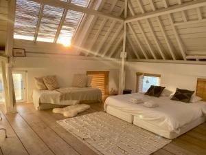Katil atau katil-katil dalam bilik di Loft O - River View