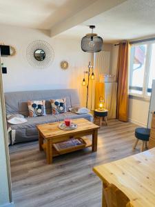 Khu vực ghế ngồi tại Appart 3 Chambres - 8 pers - AU PIED DES PISTES