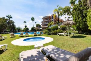 Fotografie z fotogalerie ubytování Stunning 2 Bedroom Apartment in Magna Marbella v destinaci Marbella