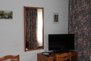 TV o dispositivi per l'intrattenimento presso Hotel de Foetz