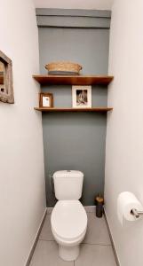 Zdjęcie z galerii obiektu Appartement La Croix au Maître (hyper centre Auxerre) w mieście Auxerre