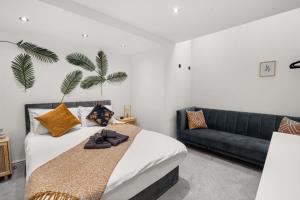 Posezení v ubytování Hounds Gate Luxury Apartments by 1508 Stays