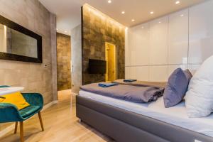 Posteľ alebo postele v izbe v ubytovaní Chain Bridge Studio Apartment