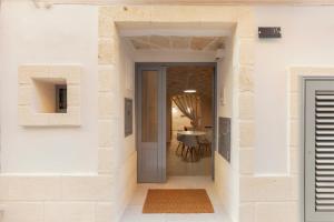 Fotografie z fotogalerie ubytování [Exclusive - Suite] SPA con Idromassaggio Jacuzzi v destinaci Fasano