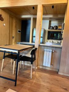 Η κουζίνα ή μικρή κουζίνα στο VIVERO 5 UF15 +2 φωτογραφίες