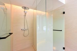 Hotel MYS Khao Yai的一间浴室