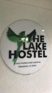 Majutusasutuses TheLakeHostel olev sertifikaat, autasu, silt või muu dokument