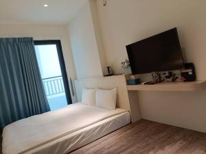 墾丁去旅行旅店電視和／或娛樂中心