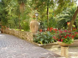 Zahrada ubytování Hotel Il Cavalier D'Arpino