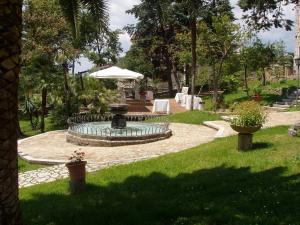 Zahrada ubytování Hotel Il Cavalier D'Arpino