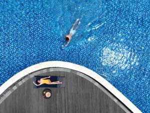 Bassein majutusasutuses Pullman Lombok Merujani Mandalika Beach Resort või selle lähedal