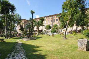 Zahrada ubytování Hotel Il Cavalier D'Arpino