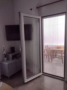 A television and/or entertainment centre at Snowbird-late check-out