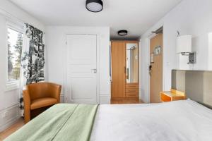 Hotel Malmkoping, BW Signature Collection客房内的一张或多张床位
