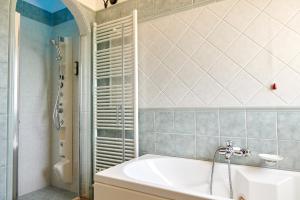 Vannituba majutusasutuses Hotel Montecallini - Adult Only 14