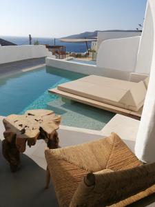 Bazén v ubytování Pylaia Boutique Hotel & Spa nebo v jeho okolí