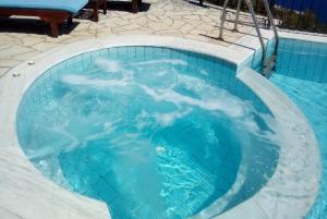 The swimming pool at or close to Villa Magda