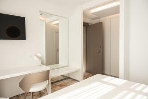 TV o dispositivi per l'intrattenimento presso Tzanis Resort Skyros