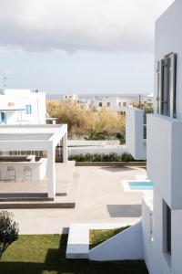 Piscina di Tzanis Resort Skyros o nelle vicinanze