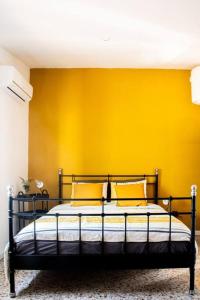 Posteľ alebo postele v izbe v ubytovaní Casa Mas Montanas vakantiehuis met zwembad Max 10-12 pers Vlakbij Valencia