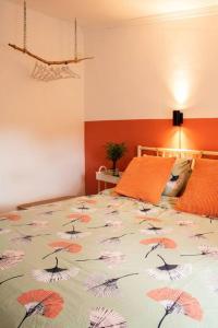 Posteľ alebo postele v izbe v ubytovaní Casa Mas Montanas vakantiehuis met zwembad Max 10-12 pers Vlakbij Valencia