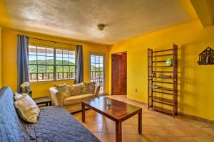 Galería fotográfica de Oceanview Culebra Escape with Balcony - Walk to Town en Culebra