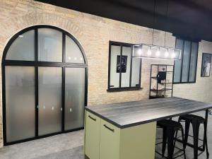 Kuchyňa alebo kuchynka v ubytovaní Loft atypique Dunkerque Centre