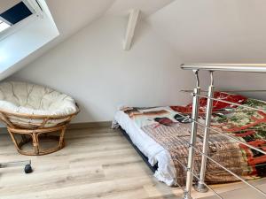 Posteľ alebo postele v izbe v ubytovaní Appartement Léonard, comme à la maison - Vieux Lille