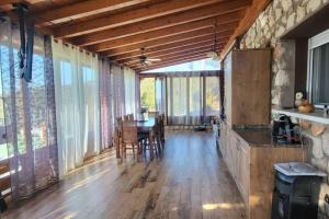 Kuchyňa alebo kuchynka v ubytovaní Casa rural con piscina y vistas