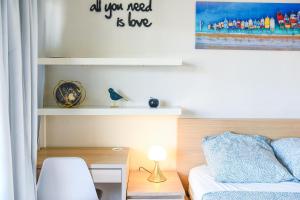 Posteľ alebo postele v izbe v ubytovaní Grand appartement avec balcon et parking