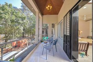 Ban công/sân hiên tại Costa Fortune Villa by Tropicana Stays