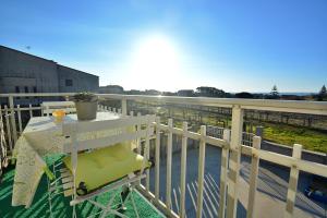 Zdjęcie z galerii obiektu Apartamentos con jardín a un paso de la playa w mieście Pontevedra
