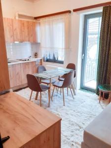 Kuchyň nebo kuchyňský kout v ubytování Christos Home