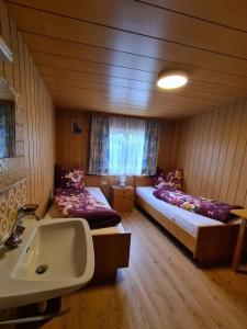 Posteľ alebo postele v izbe v ubytovaní Ferienwohnung Juen
