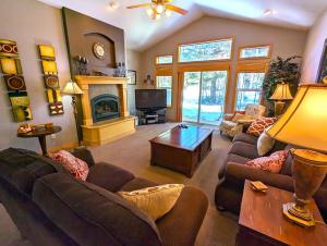 Et tv og/eller underholdning på Wilderness Resort at Meadow Lake